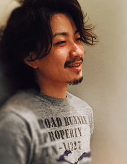 Staff 宮城県大崎市の美容室 Dig Hair ディグヘアー 有限会社 D I G Staff 宮城県大崎市の美容室 Dig Hair ディグヘアー 有限会社 D I G